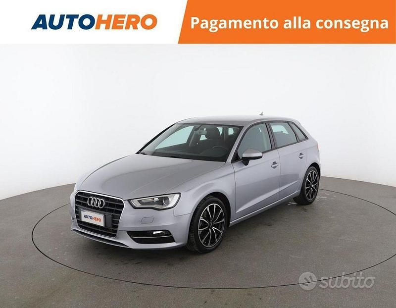 Grigio Usata 2016 Audi A3 Ambition Tre volumi | 14.099 € (Buon prezzo) - Immagine 1/2