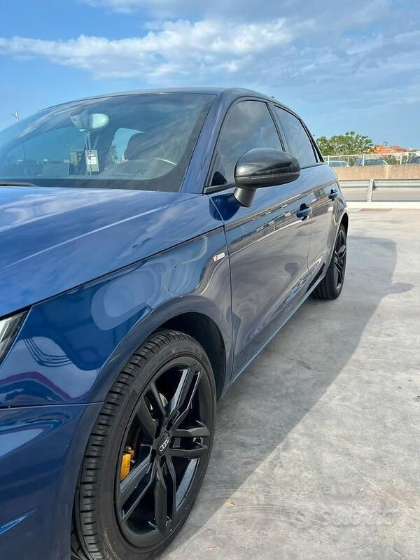 Usata Audi A1 S-Line 90 CV (66 kW) 2015 Blu Utilitaria