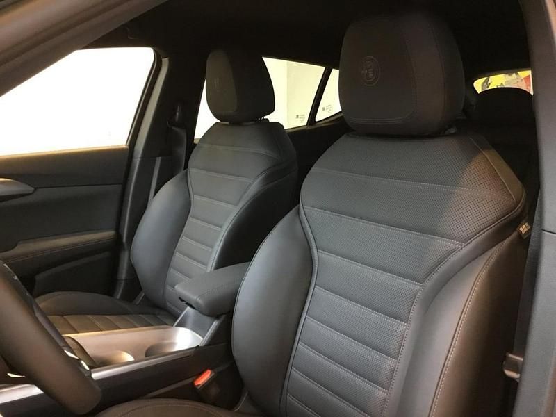 Usata Alfa Romeo Tonale Veloce 131 CV (96 kW) 2024 Bianco SUV
