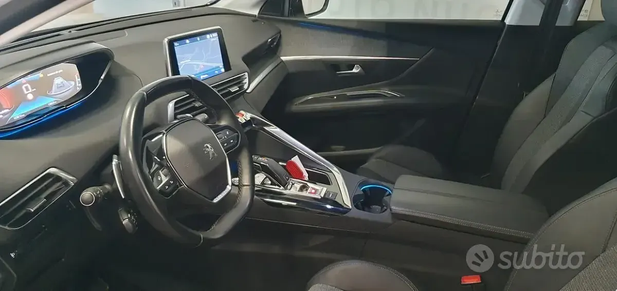 Usata Peugeot 3008 Allure 131 CV (96 kW) 2020 Bianco SUV