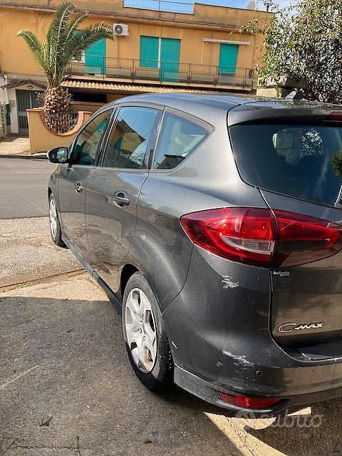 Usata Ford C-MAX 95 CV (69 kW) 2017 Grigio Monovolume