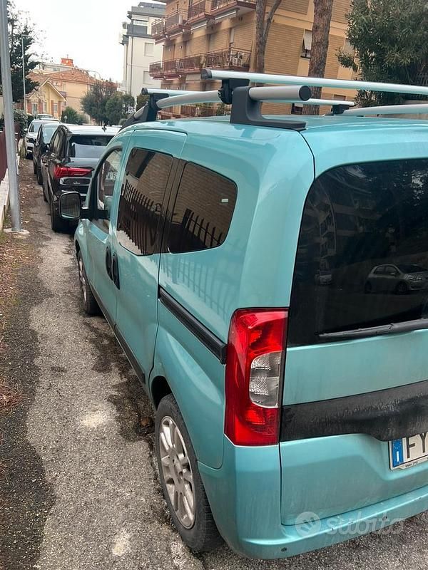 Usata Fiat Qubo Trekking 95 CV (69 kW) 2019 Blu Monovolume