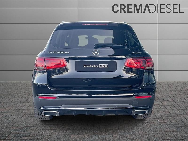 Usata Mercedes GLC300e Premium 194 CV (142 kW) 2022 Nero SUV