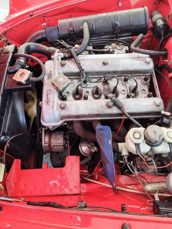 Usata Alfa Romeo Spider 90 CV (66 kW) 1972 Rosso Cabrio