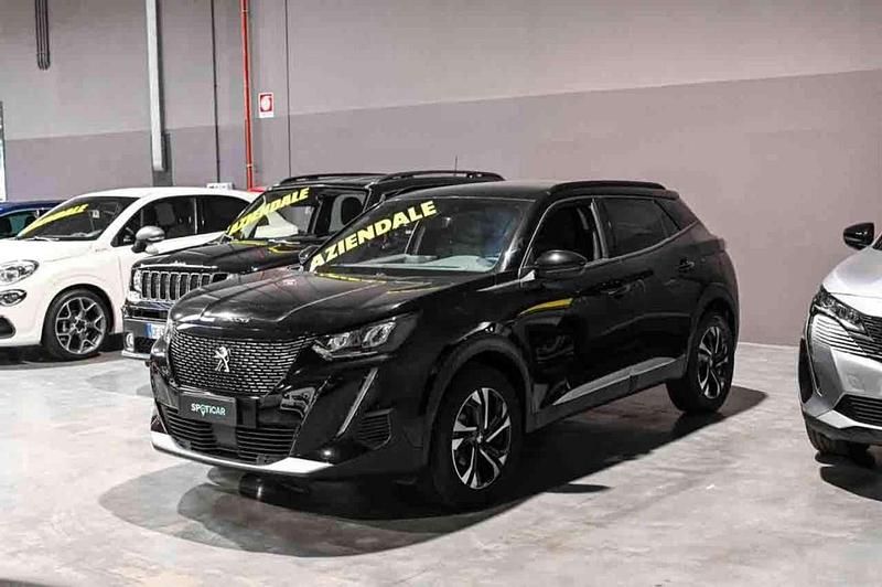 Nero Usata 2023 Peugeot 2008 Allure SUV | 17.900 € (Buon prezzo) - Immagine 1/4