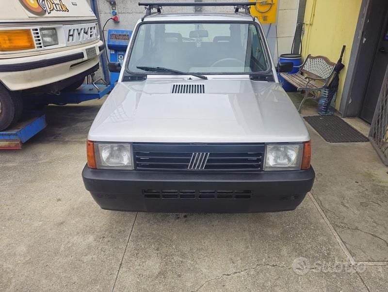 Usata Fiat Panda 4x4 Climbing 54 CV (39 kW) 2002 Grigio Utilitaria