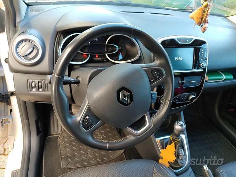 Usata Renault Clio IV 90 CV (66 kW) 2016 Utilitaria