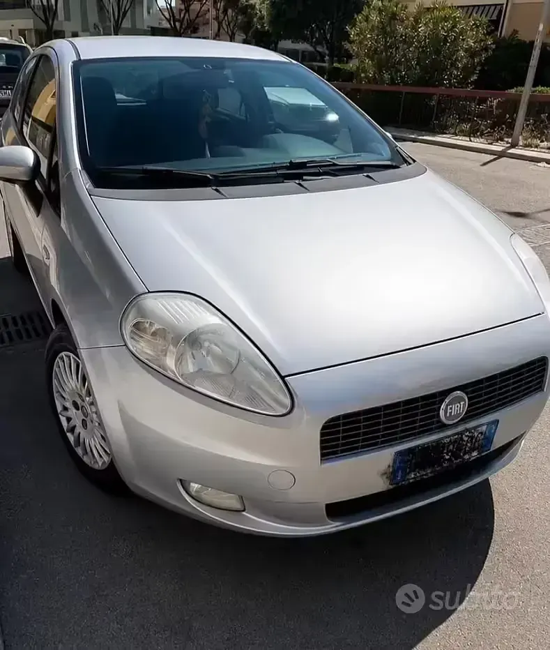 Usata Fiat Punto 65 CV (47 kW) 2006 Utilitaria