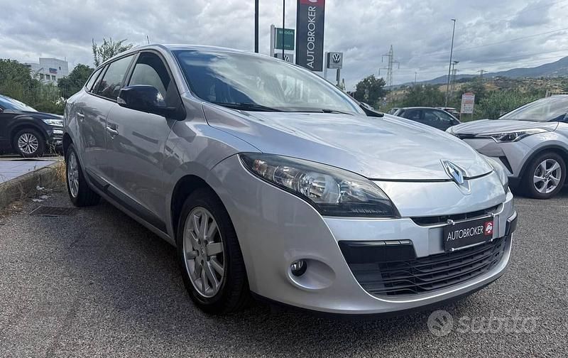 Usata Renault Mégane GT Line GT-Line 110 CV (80 kW) 2012 Grigio Station wagon