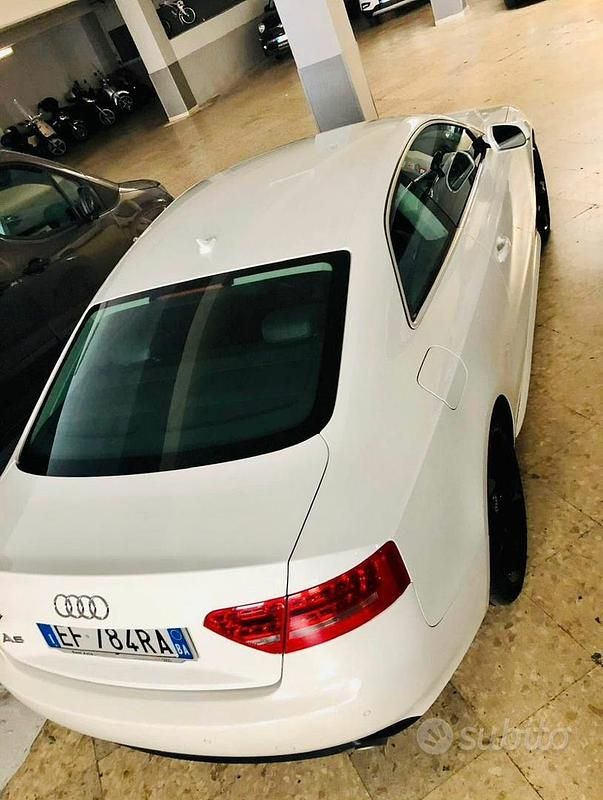 Usata Audi A5 190 CV (139 kW) 2011 Bianco Coupé