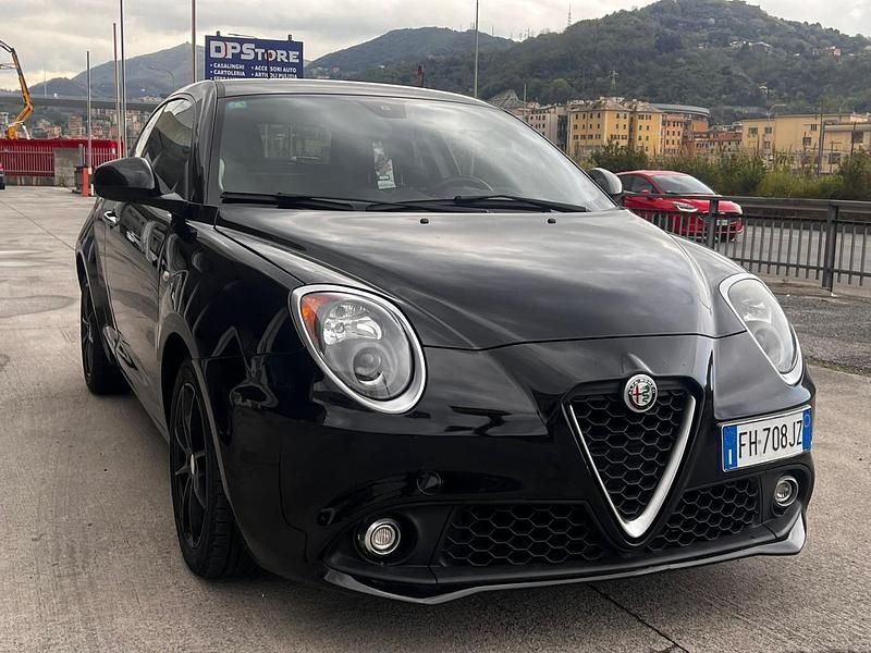 Nero Usata 2017 Alfa Romeo MiTo Super Due volumi | 4599 € (Super prezzo) - Immagine 1/4