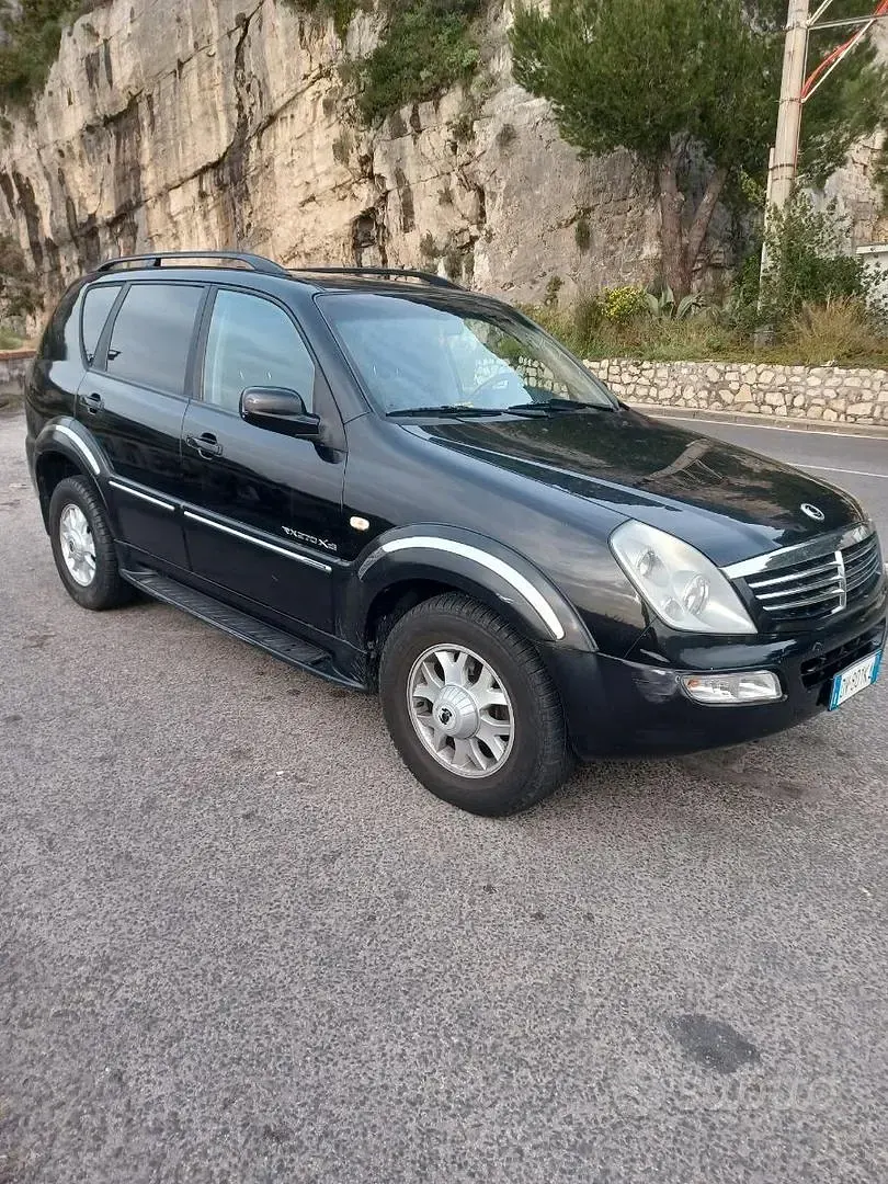 Usata SsangYong Rexton 165 CV (121 kW) 2005 SUV
