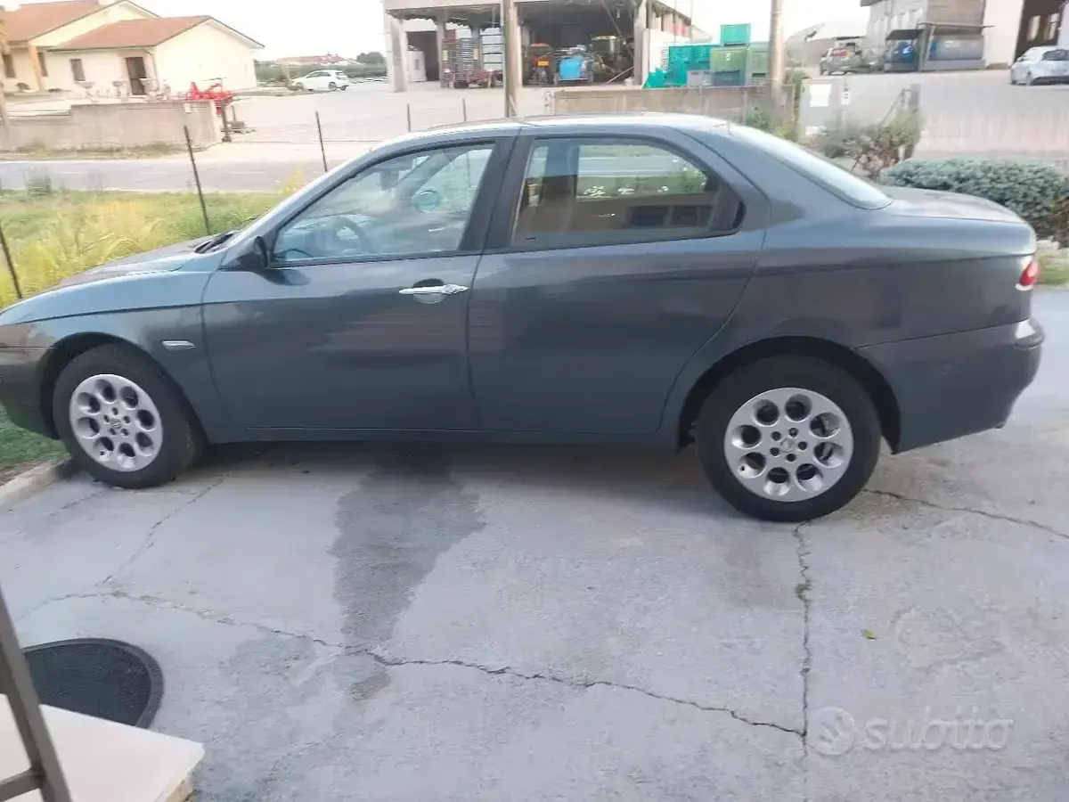 Usata Alfa Romeo 156 2000 Verde Berlina