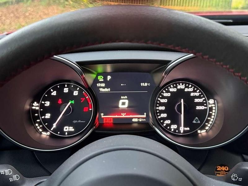 Usata Alfa Romeo Giulia Quadrifoglio 510 CV (375 kW) 2017 Rosso Berlina