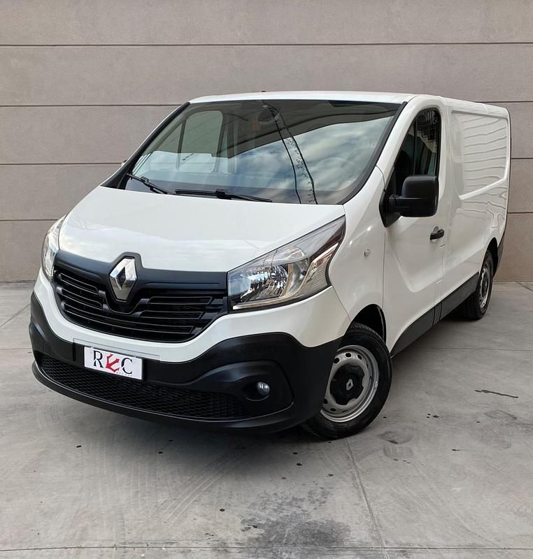 Bianco Usata 2019 Renault Trafic Monovolume | 9499 € (Super prezzo) - Immagine 1/4