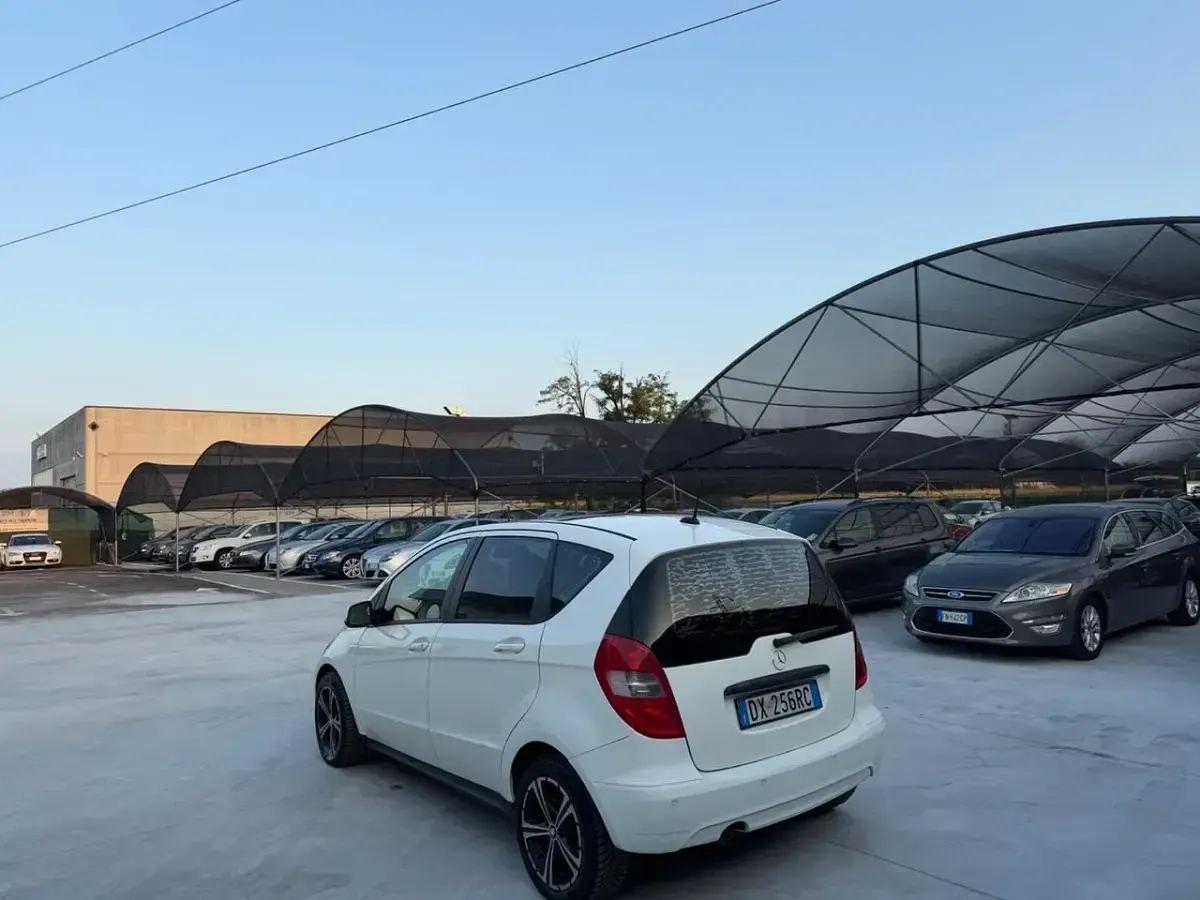 Usata Mercedes A170 Avantgarde 116 CV (85 kW) 2009 Bianco Berlina