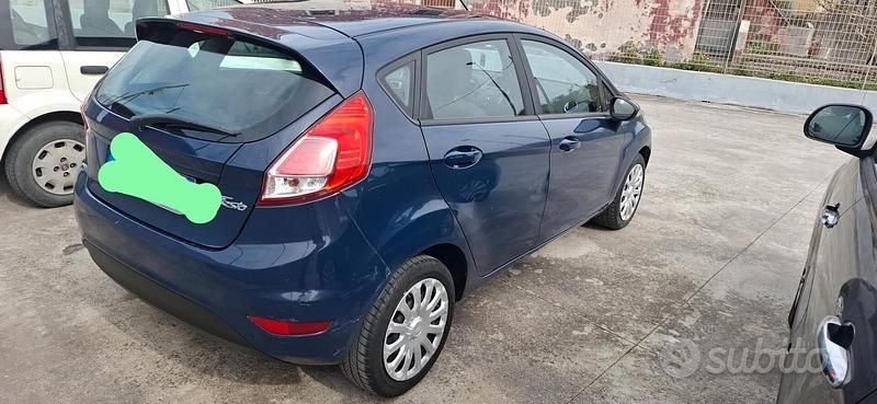 Usata Ford Fiesta 2016 Blu Berlina
