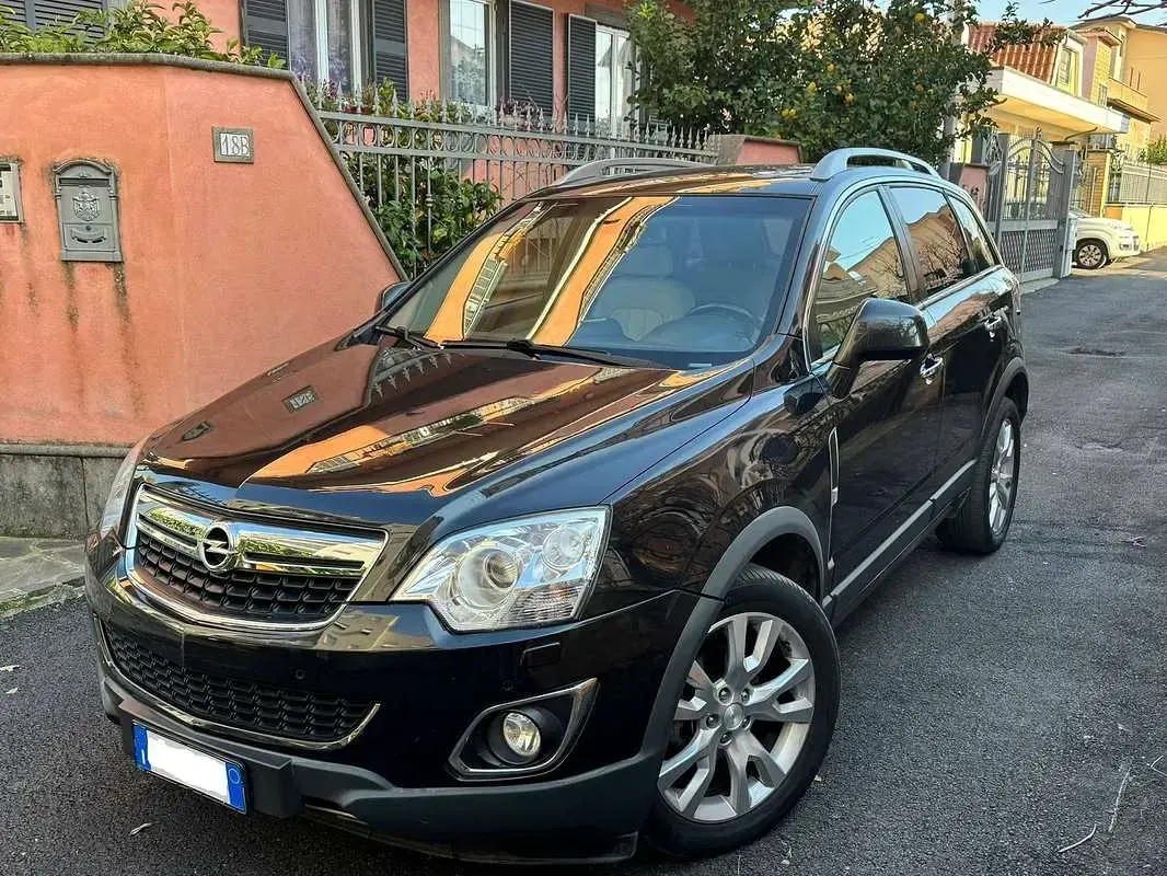 Usata Opel Antara Cosmo 163 CV (119 kW) 2012 Nero SUV