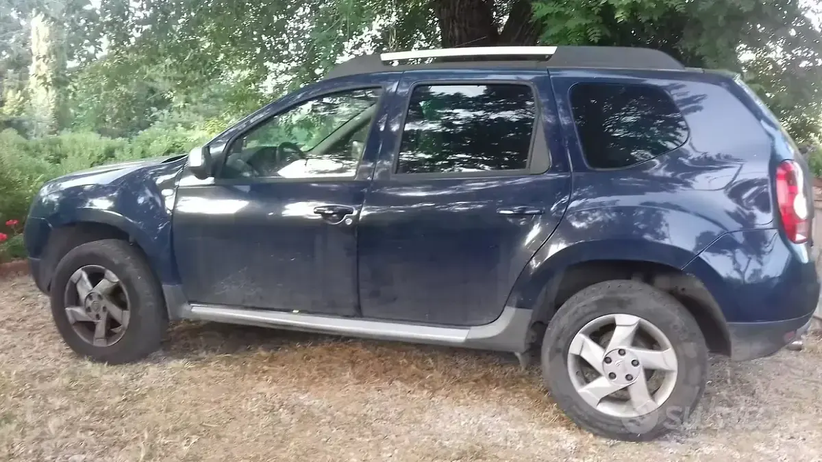 Usata Dacia Duster 107 CV (78 kW) 2012 Blu SUV