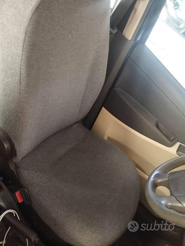 Usata Lancia Musa 90 CV (66 kW) 2003