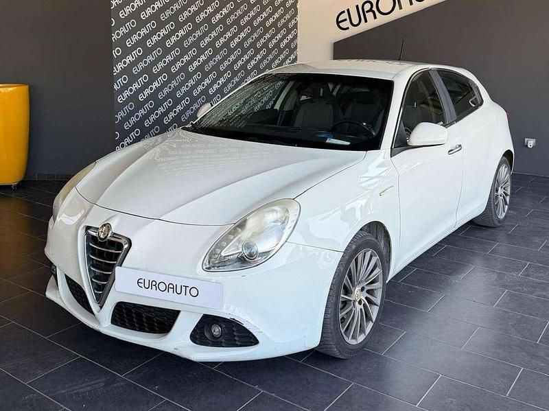 Usata Alfa Romeo Giulietta 120 CV (88 kW) 2012 Bianco Utilitaria