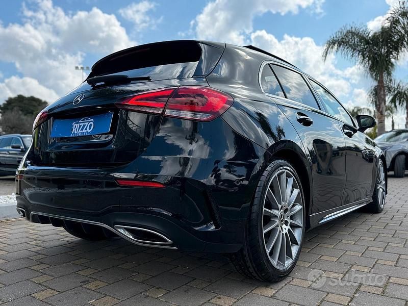 Usata Mercedes A180 Premium 116 CV (85 kW) 2020 Nero Berlina