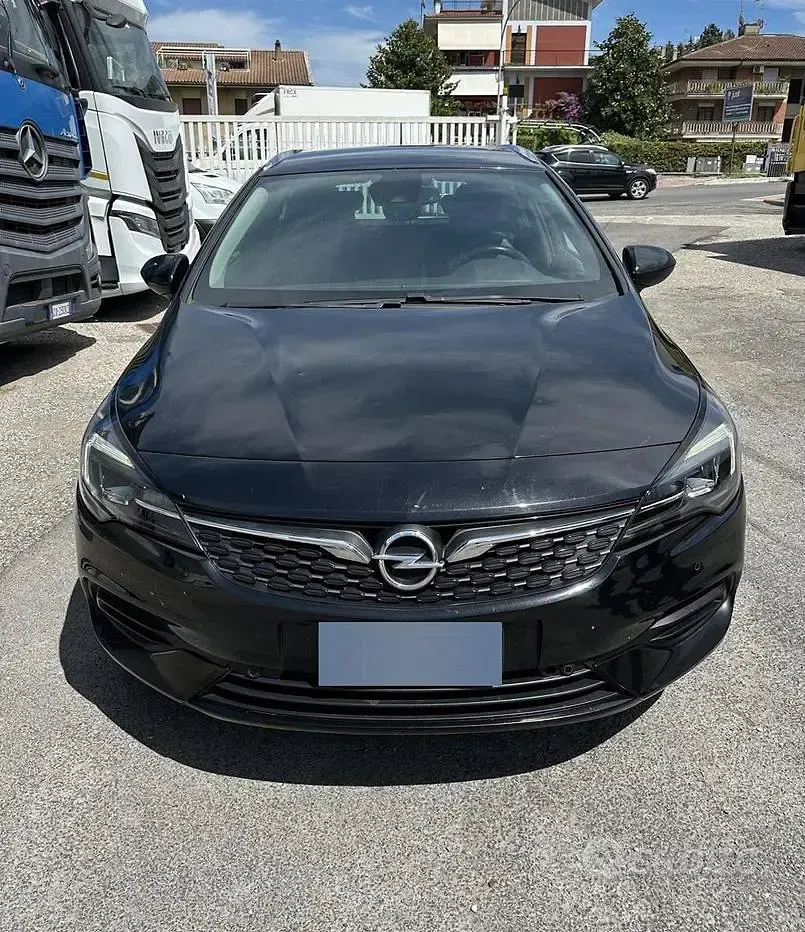 Usata Opel Astra 122 CV (89 kW) 2021 Nero Station wagon