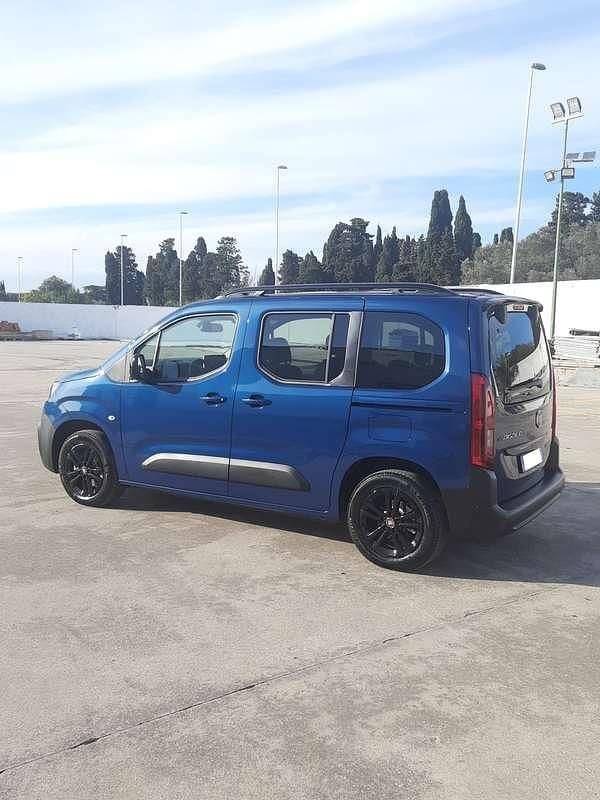 Usata Fiat e-Doblò Launch Edition 56 kW (77 CV) 2023 Blu/azzurro Monovolume