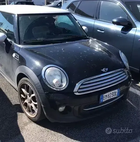 Usata Mini Cooper 122 CV (89 kW) 2013 Nero Utilitaria