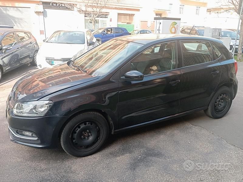 Usata VW Polo Comfortline 75 CV (55 kW) 2017 Nero Berlina