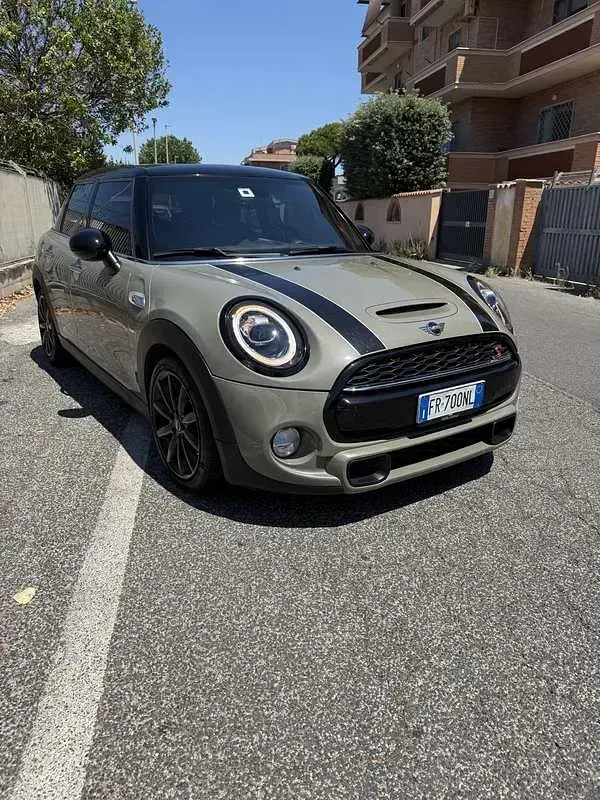 Usata Mini Cooper SD Business 170 CV (125 kW) 2018 Utilitaria
