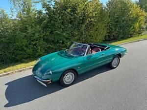 Usata Alfa Romeo Spider 109 CV (80 kW) 1968 Verde Cabrio