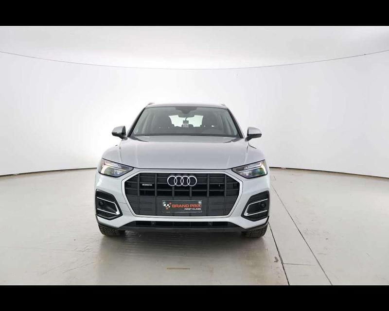 Usata Audi Q5 Business 204 CV (150 kW) 2021 Argento SUV
