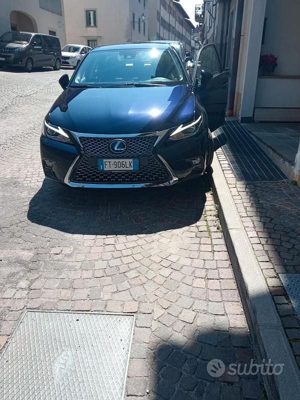Usata Lexus CT200h 99 CV (72 kW) 2018 Berlina