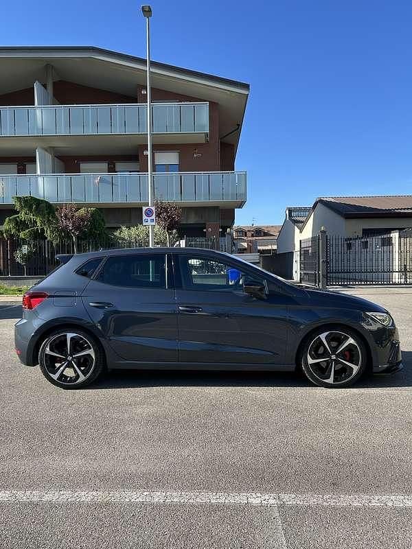 Usata Seat Ibiza FR 150 CV (110 kW) 2021 Utilitaria