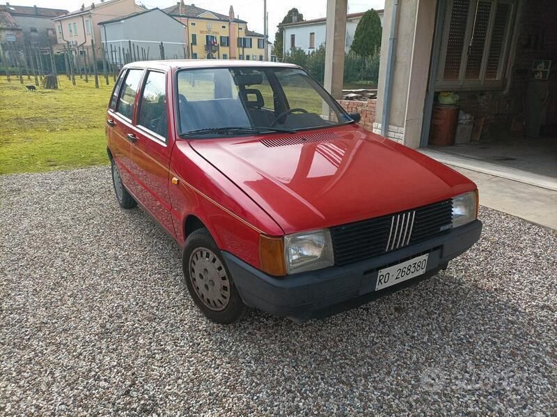 Usata Fiat Uno 45 CV (33 kW) 1989 Rosso Utilitaria