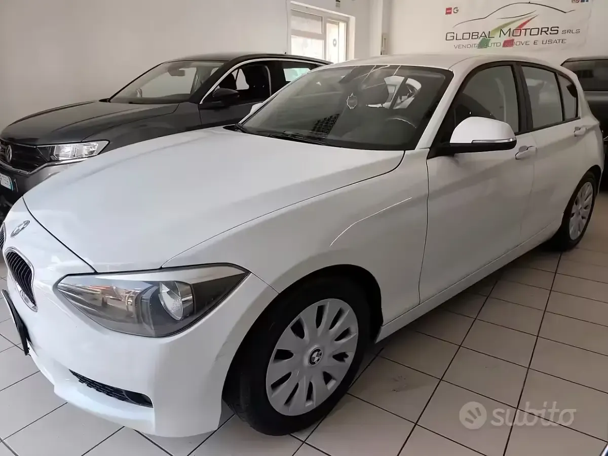 Occasion BMW 118 143 ch (105 kW) 2012 Blanc Citadine