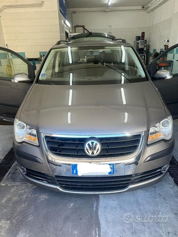 Usata VW Touran Conceptline 2008 Grigio Monovolume