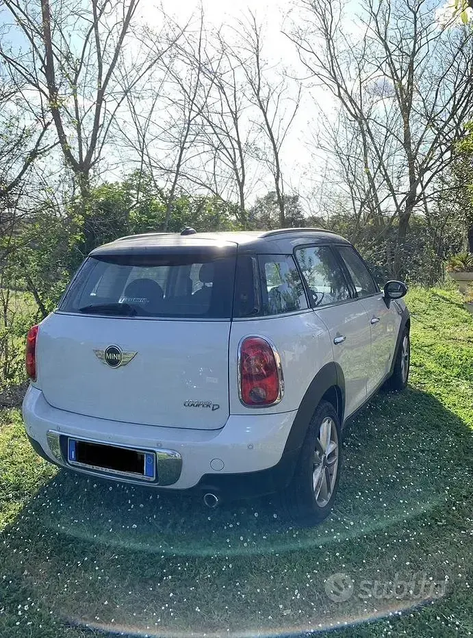 Usata Mini Countryman 111 CV (81 kW) 2012 Bianco SUV