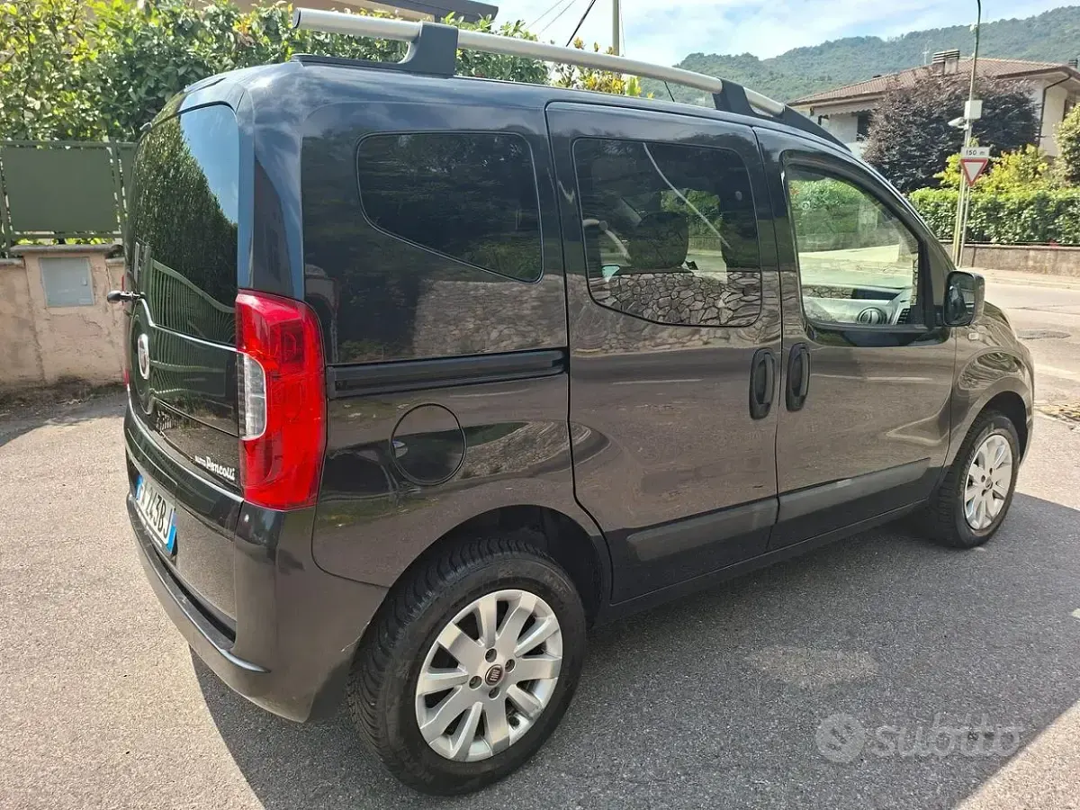 Usata Fiat Qubo Active 77 CV (56 kW) 2015 Nero Monovolume