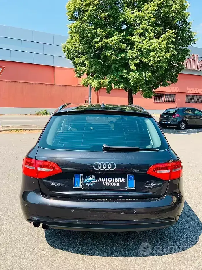 Usata Audi A4 Business Plus 177 CV (130 kW) 2012 Nero Station wagon