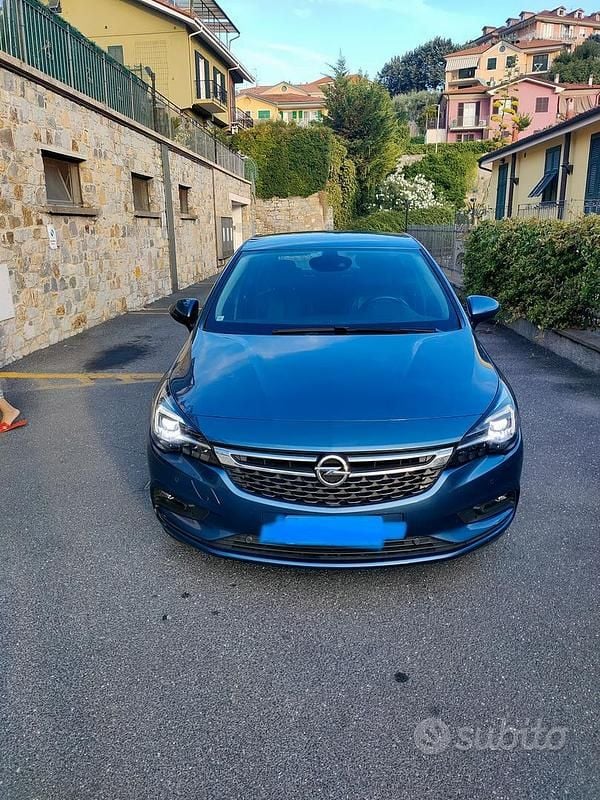 Usata Opel Astra 136 CV (100 kW) 2016 Berlina