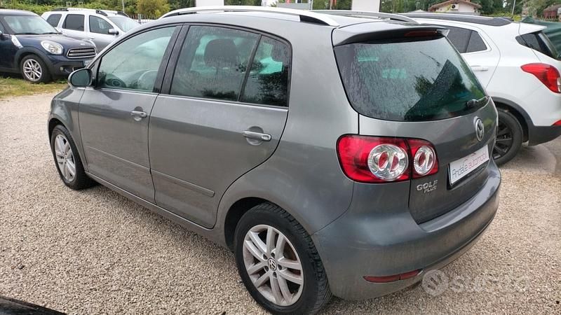 Usata VW Golf Plus Highline 105 CV (77 kW) 2011 Grigio Monovolume