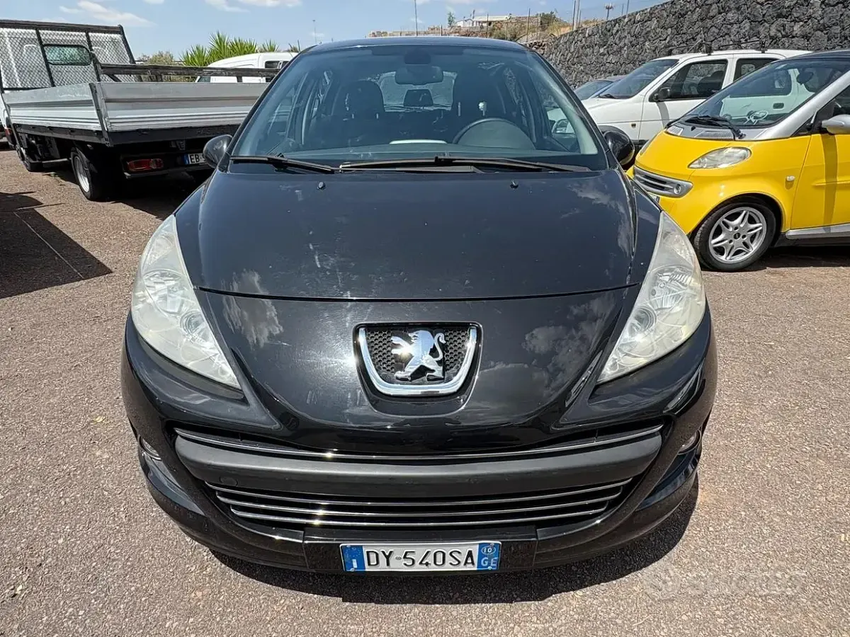 Usata Peugeot 207 88 CV (64 kW) 2008 Nero Berlina
