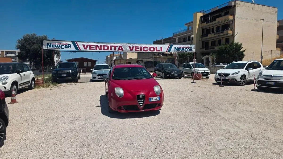 Usata Alfa Romeo MiTo Distinctive 120 CV (88 kW) 2015 Rosso Utilitaria