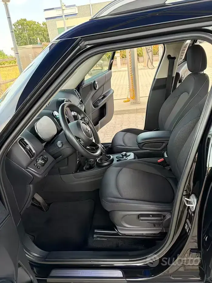 Usata Mini One D Countryman 116 CV (85 kW) 2021 Nero SUV