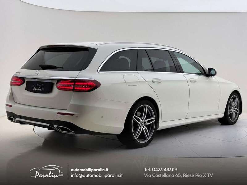 Usata Mercedes E220 Premium 194 CV (142 kW) 2021 Bianco / metallizzato Station wagon