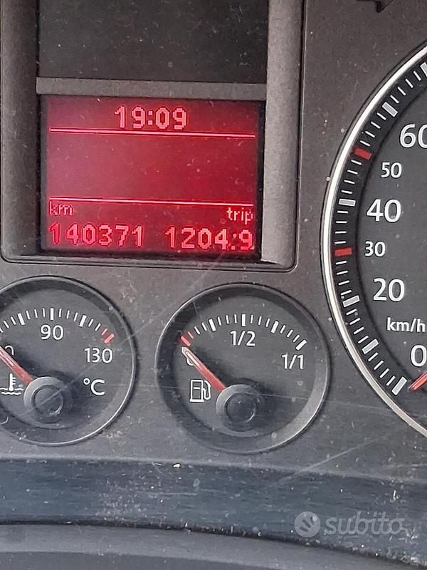 Usata VW Golf V 115 CV (84 kW) 2005 Grigio Berlina