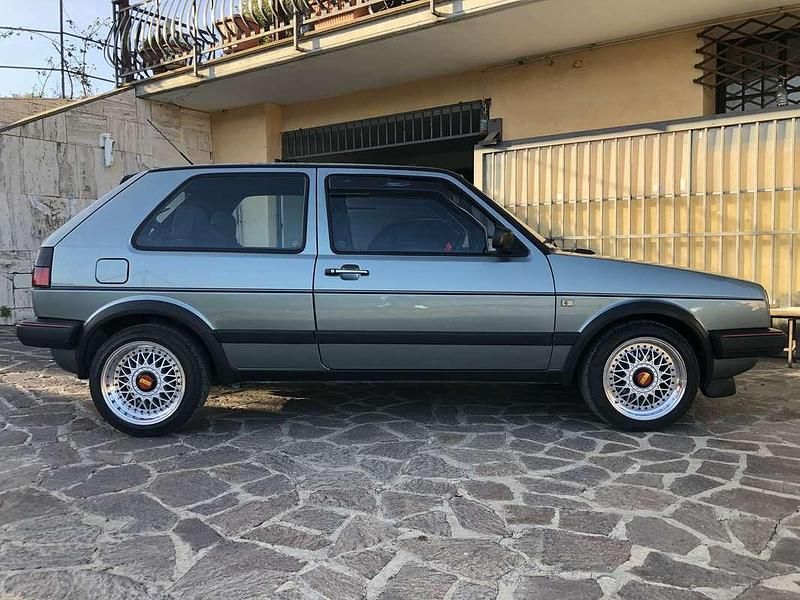 Usata VW Golf II GTI 136 CV (100 kW) 1988 Utilitaria