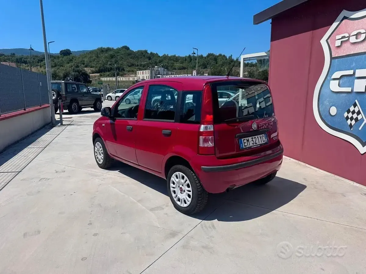 Usata Fiat Panda Classica 77 CV (56 kW) 2012 Rosso Utilitaria